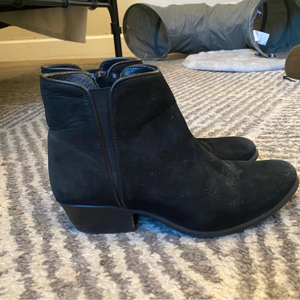 Steve Madden booties